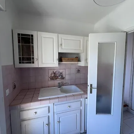 Apartment St Raphael A Pieds *