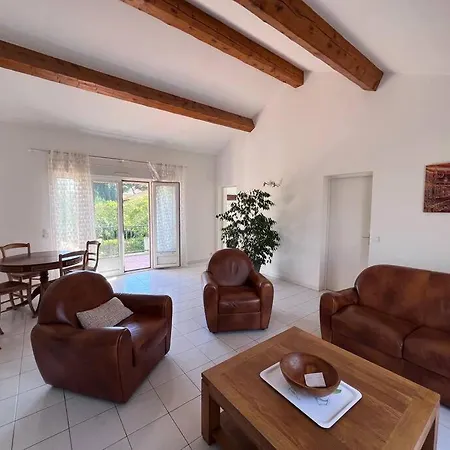 Apartment St Raphael A Pieds Saint-Raphael (Var)